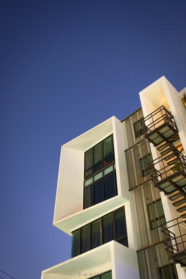 Norndee Hotel HHQ Exterior photo